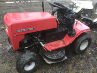 Older mastercraft lawn tractor in good running condition