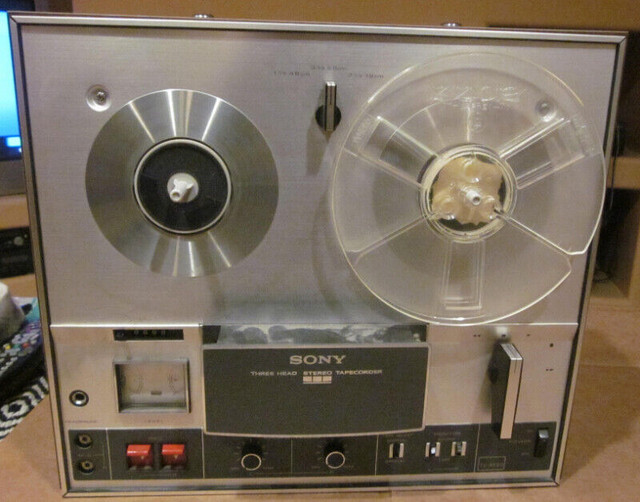 Sony Reel to Reel TC-352D Tape Deck Recorder 1971, General Electronics, Winnipeg