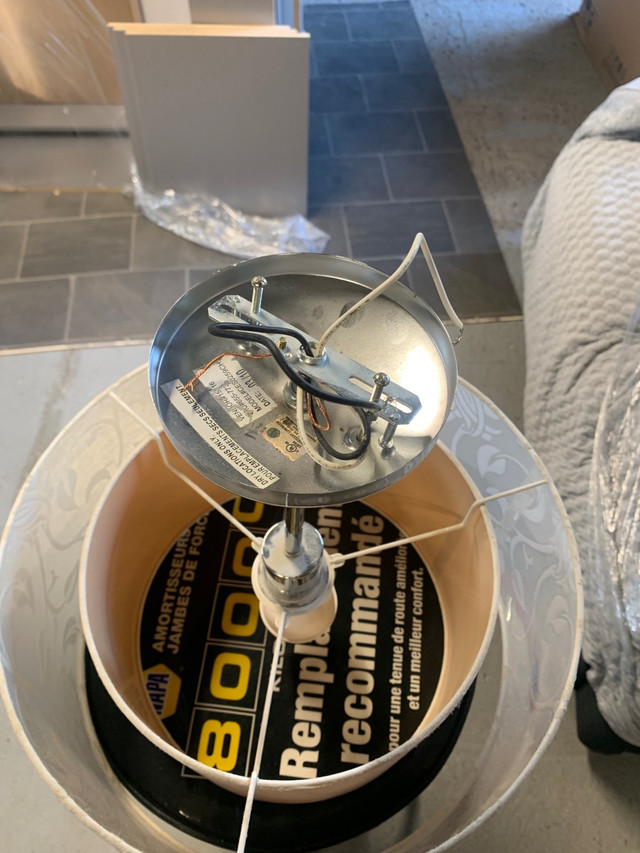 Luminaire dans Éclairage intérieur et plafonniers  à Longueuil/Rive Sud - Image 4
