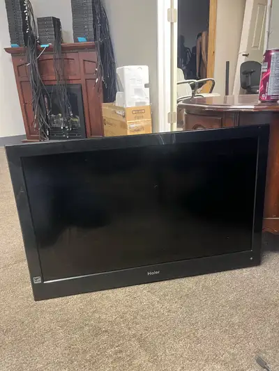 Haier 32” LED LCD LE32B13200 TV, View more