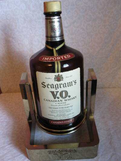 Excellent piece for your bar or man-cave, VG cond. 7"Wx5.75"Dx14"T. Cleaned and ready for display. S...