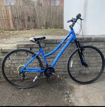 Vélo Nakamura 26 pouces valeur neuf 380$ je vend 120 discutable, View more