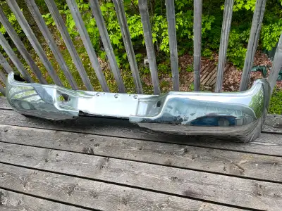 Small dent, no rust.