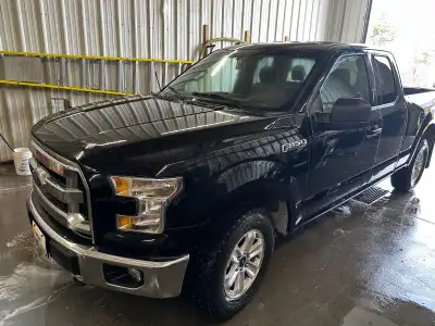 2017 Ford F150xlt super cab must sell 22000$ obo no issues no repair needed 120000 km remote start,...