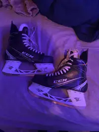 CCM skates size 8 used
