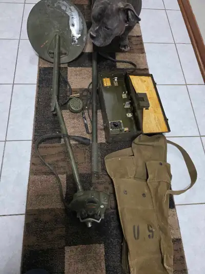 Good condition for its age. Comes with what you see in the pictures. The shiny stuff on the round di...