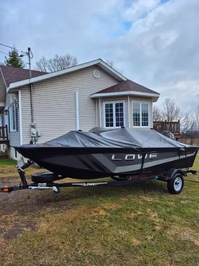 Bateau de peche lowe1625FM 2021 avec moteur mercury 4 temps 60 forces vient avec moteur electrique m...