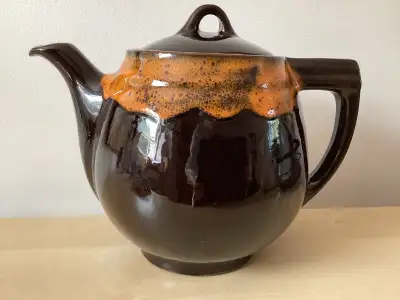Vintage 40oz ROYAL CANADIAN ART POTTERY Brown Drip Glaze Teapot, View more