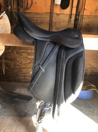 Dressage saddle in great condition 