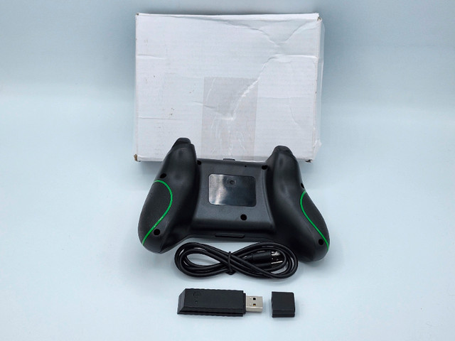 Xbox one wireless controller brand new / manette sans fil neuf dans XBOX One  à Ouest de l’Île - Image 2