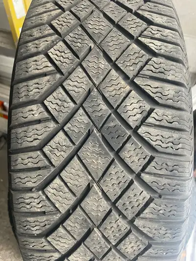 Selling a set of gently used Continental VikingContact winter tires, size 225/65R17. These are high-...