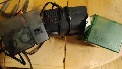 aquaclear 110 in good condition "Sold". aquaclear 50 good condition for 40$. Penguin 350 filter in e...