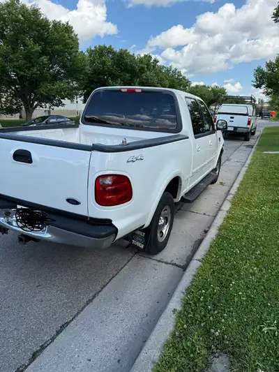 2001 Ford F-150 SuperCrew 4.6L Triton V8 – Reliable V8 Truck Selling my 2001 Ford F-150 SuperCrew wi...