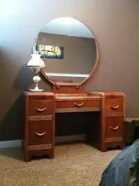 1940s VANITY