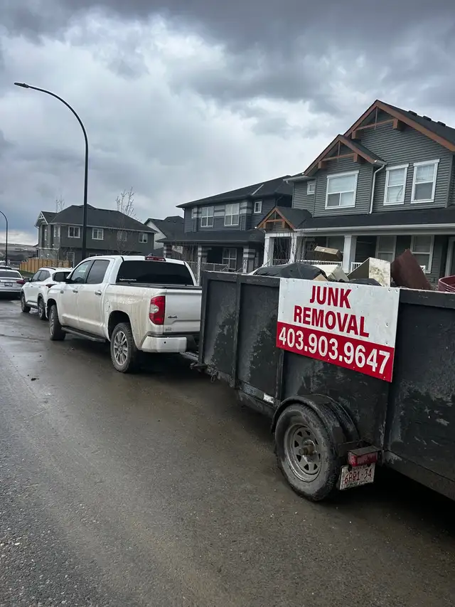 $15 BEST PRICED JUNK REMOVAL 403-903-964763347531333123122
