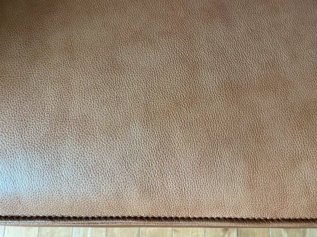 Leather Sofa; Almost New; Excellent conditions; Moving!!!62863737111554122
