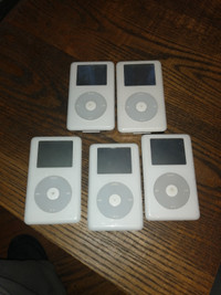 iPod classics for parts or repair 