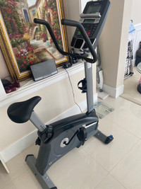 indoor cycling bike 