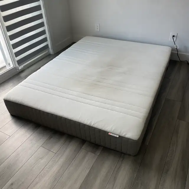 Queen Size Mattress in Beds & Mattresses in Edmonton - Image 5