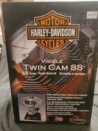 Vintage Harley Davidson Visible Twin Cam 88 TESTORS Scale 1:2