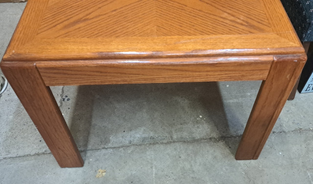 Oak side table.  $45 NEW PRICE in Other Tables in Red Deer - Image 2