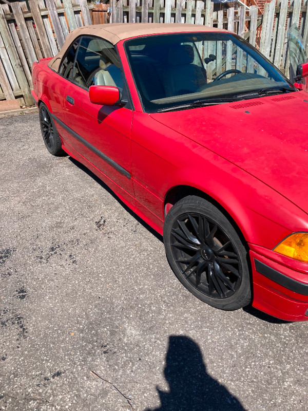 BMW 318I Convertible 1994 dans Autos et camions  à Laval/Rive Nord - Image 3