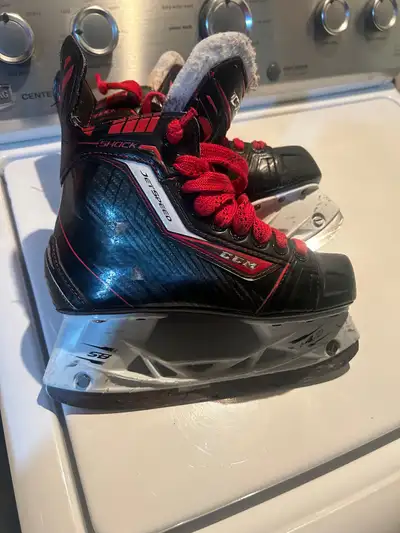 Ccm jet speed hockey skates size 2 , View more