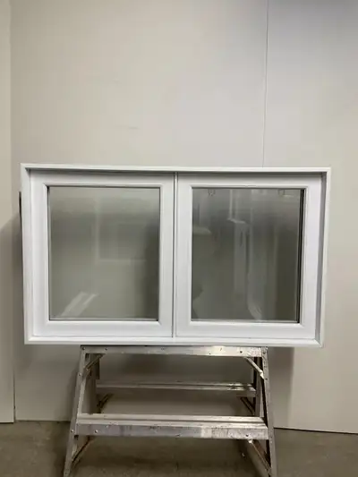 10564BP Fenêtre Battant PVC Blanc 2 sect 1 ouvr 47 x 28, View more