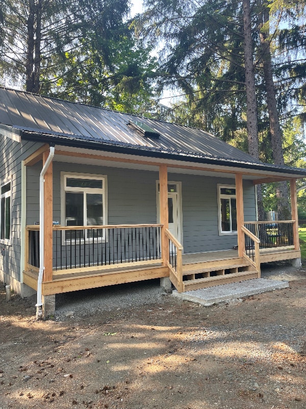 A brand new 900 square ft Cottage Short Term Rentals Comox / Courtenay / Cumberland Kijiji