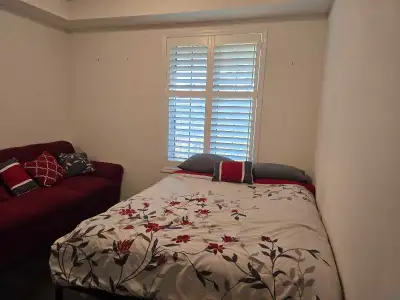 Bedroom with ensuite bathroom for short term rent!