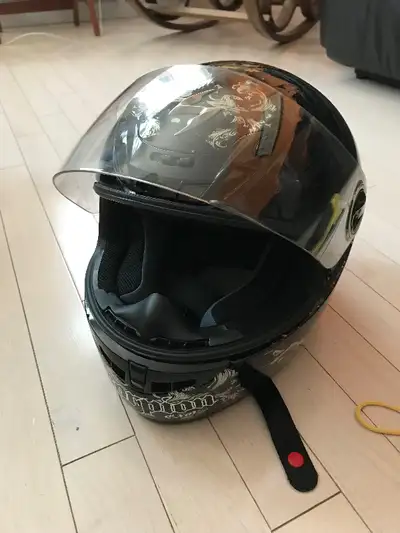Casque xs en parfaite condition.