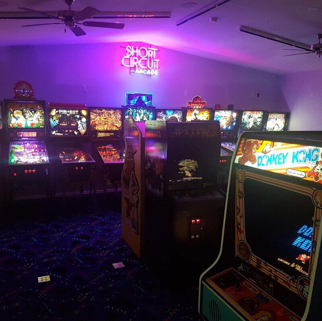 Video Arcade and Pinball Games Wanted Dead or Alive in Other in Strathcona County