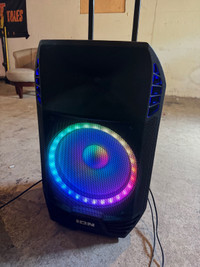 Ion Total PA Extreme Glow + Microphone 600W