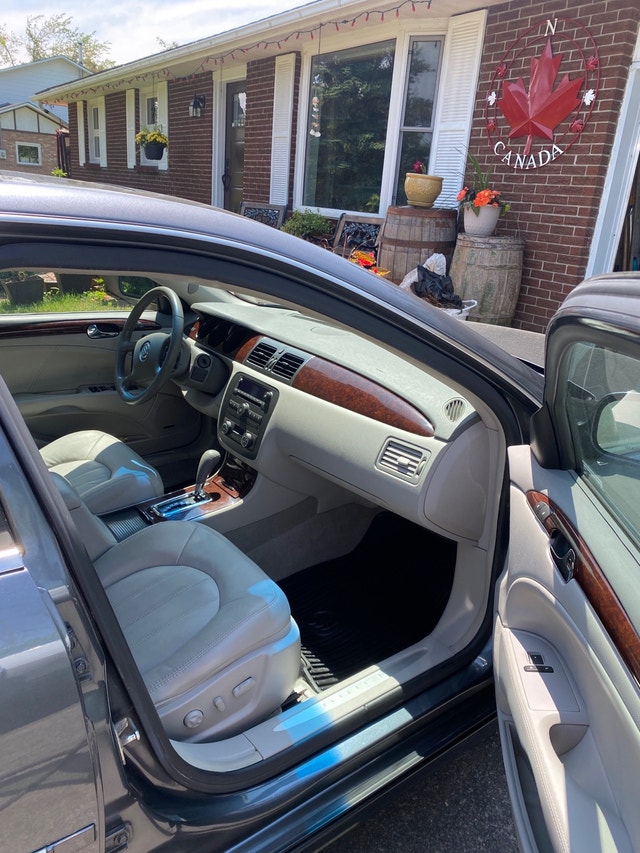 2011 Buick Lucerne one owner Cars & Trucks Ottawa Kijiji