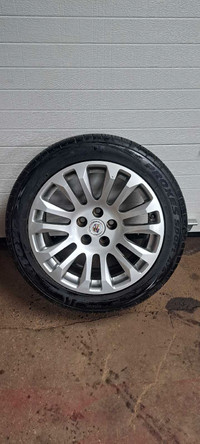 2015 Cadillac CTS-V.  Aluminum rims and tires