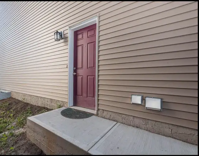 Spacious 2-Bedroom Newly Built Basement in Long Term Rentals in Edmonton - Image 3