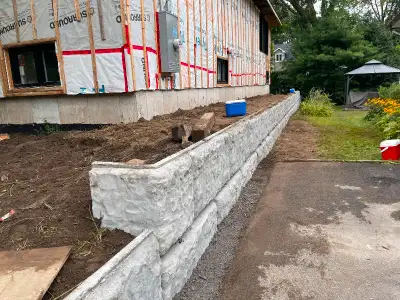 LUC BRODEUR PAYSAGISTE EN AFFAIRE DEPUIS AU MOINS 40 ANNÉES DANS LE SECTEUR LAVAL RIVE-NORD. JE POSS...