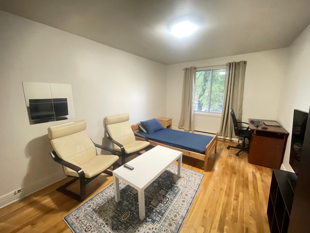 4162 Av Van Horne — photo 3