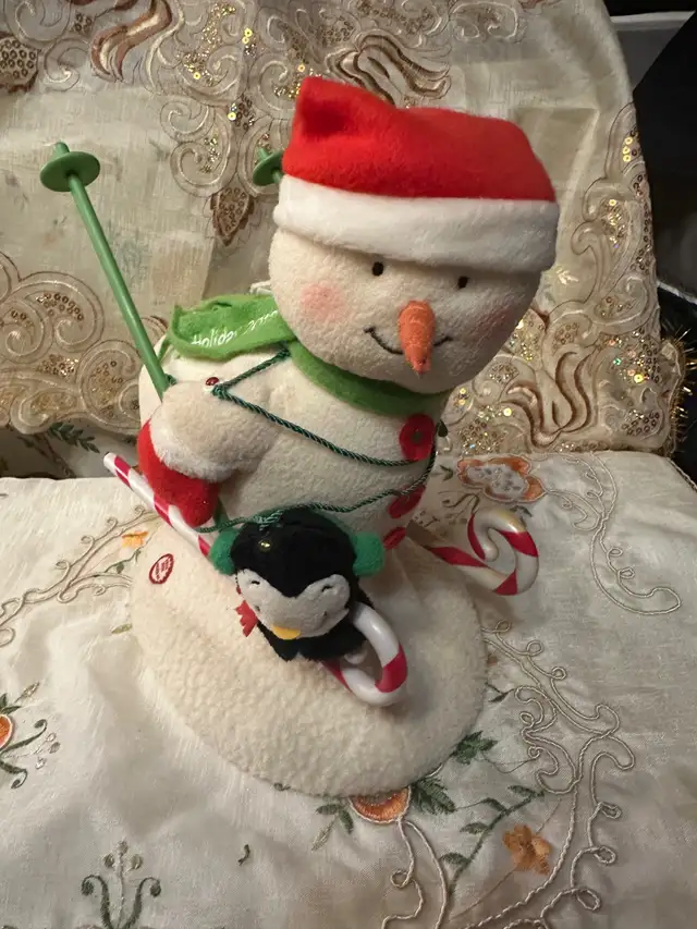 Hallmark 2012 Jingle Pals Skiing Snowman and Penguin