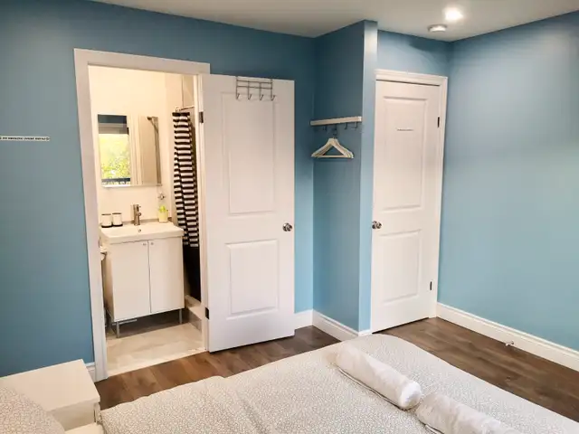 Room For Rent with Private Bathroom and Balcony63838172951937122
