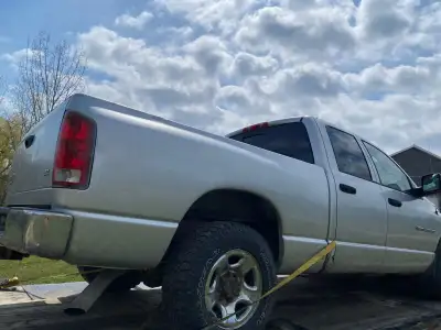 Selling my third gen bed, right from Texas very very clean minus a few dents on the drivers side. Co...