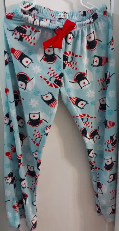 ARDENE PYJAMAS (size M)63007359296387121
