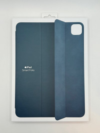iPad Smart Folio Cover - White