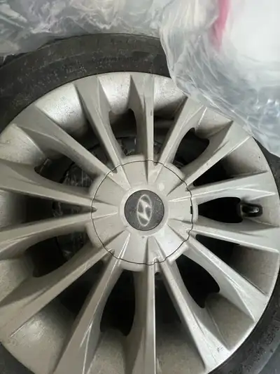Hyundai Rims with Tires! 17 inch Size: 215/55 R17 94H Continental tires with amazing tread. These ar...