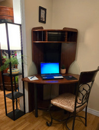 Corner Desk with Hutch $175