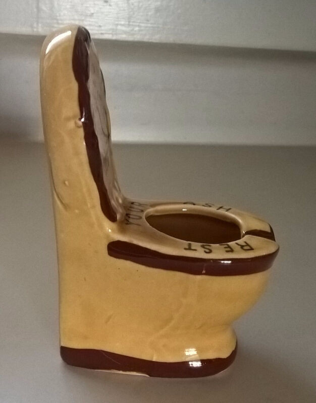 Vintage Florida Souvenir Ashtray/Toilet in Arts & Collectibles in Oshawa / Durham Region - Image 2