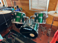 Peavey drum set