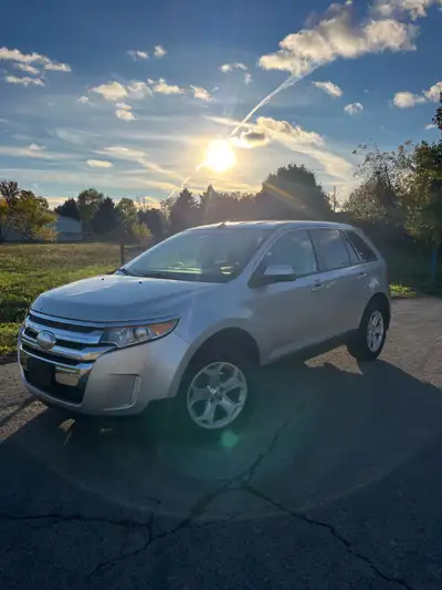 2013 Ford Edge SEL Reliable, Well-Maintained SUV 196,274 kilometres We’re selling our 2013 Ford Edge...