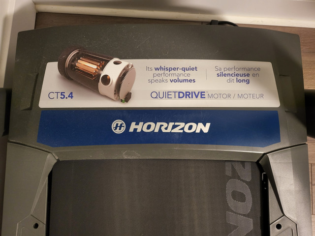 Treadmill Horizon CT5.4 foldable - like new, rarely used in Exercise Equipment in Ottawa - Image 4