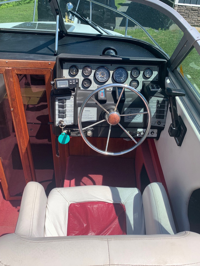 Bateau 21 pieds  dans Vedettes et bateaux à moteur  à Drummondville - Image 4